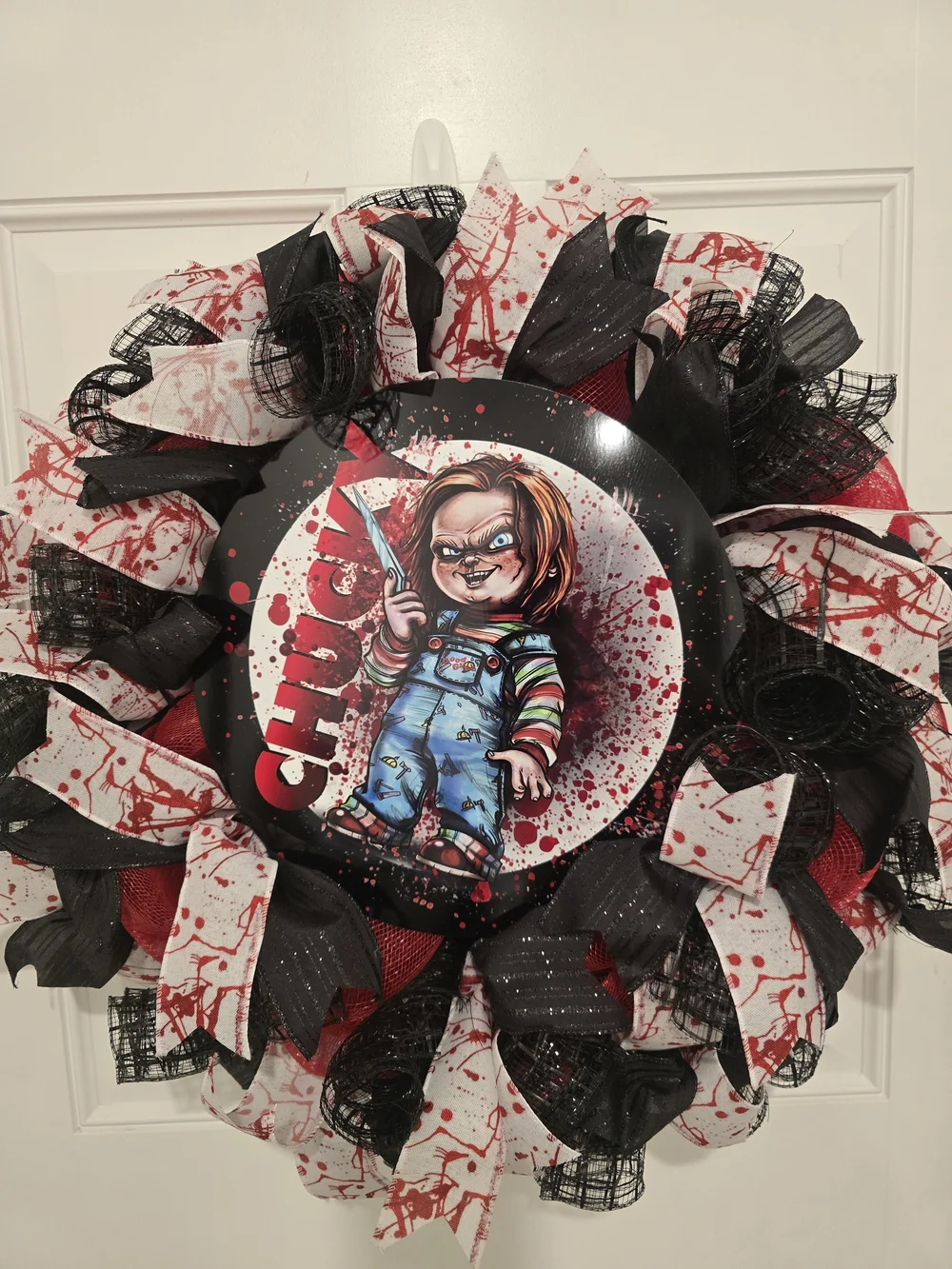 Chucky Bloody Horror Wreath - Red, Black, White Halloween